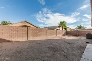 16423 W Monroe St, Goodyear, AZ 85338 - Photo 28