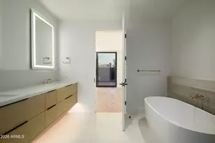 4849 N Camelback Rdg Dr, Scottsdale, AZ 85251 - Photo 28