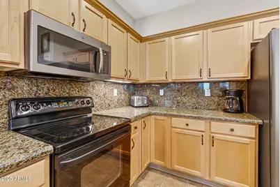 19208 N Moondance Lane, Surprise, AZ 85387 - Photo 20