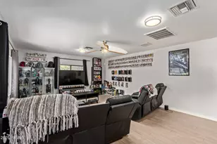 1532 W Loma Ln, Phoenix, AZ 85021 - Photo 28