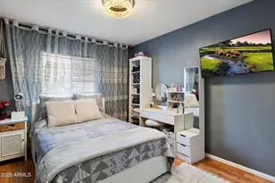 143 W Michelle Dr, Phoenix, AZ 85023 - Photo 14