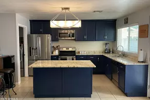 4138 N 79th Ave, Phoenix, AZ 85033 - Photo 2