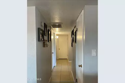 4138 N 79th Avenue, Phoenix, AZ 85033 - Photo 8