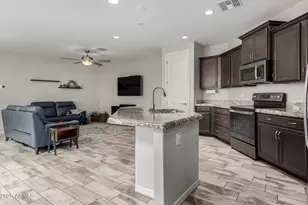 2566 S Betty St, Gilbert, AZ 85295 - Photo 6