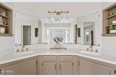 550 E Appaloosa Road, Gilbert, AZ 85296 - Photo 24