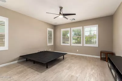 922 W Yellowstone Way, Chandler, AZ 85248 - Photo 14