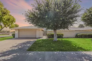 17891 N 99th Dr, Sun City, AZ 85373 - Photo 1