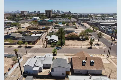 2002 W Jefferson Street, Phoenix, AZ 85009 - Photo 10