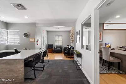 314 E Thomas Road, Phoenix, AZ 85012 - Photo 12