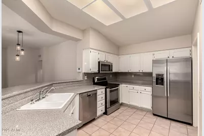 19951 N Greenview Drive, Sun City West, AZ 85375 - Photo 6