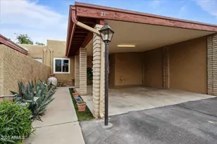 910 N Center, Mesa, AZ 85201 - Photo 1