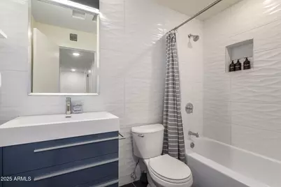 8537 E Clarendon Avenue, Scottsdale, AZ 85251 - Photo 20