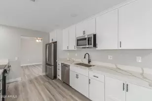 12434 W Galaxy Dr, Sun City West, AZ 85375 - Photo 10