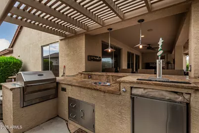 4877 W Comanche Drive, Eloy, AZ 85131 - Photo 4