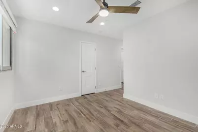 4525 N 40th Street #8, Phoenix, AZ 85018 - Photo 24