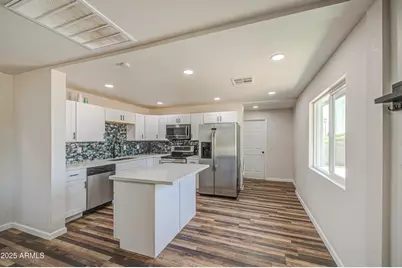 8035 E 4th Avenue, Mesa, AZ 85208 - Photo 6