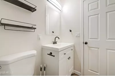 8035 E 4th Avenue, Mesa, AZ 85208 - Photo 26