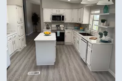 2015 N Delaware Drive, Apache Junction, AZ 85120 - Photo 18
