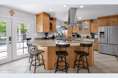 3217 E Flower Street, Phoenix, AZ 85018 - Photo 18