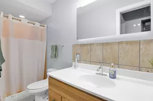 3217 E Flower St, Phoenix, AZ 85018 - Photo 22