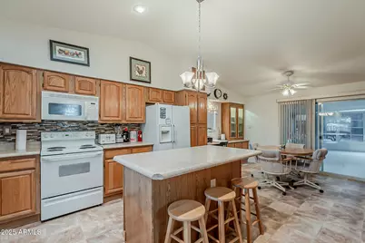 890 E Tee Street, San Tan Valley, AZ 85140 - Photo 14