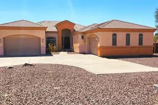 8012 S 20th Ave, Phoenix, AZ 85041 - Photo 1