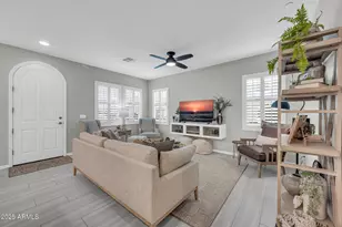 2477 W Market Pl, Chandler, AZ 85248 - Photo 4