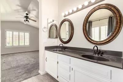 126 S Bay Drive, Gilbert, AZ 85233 - Photo 20