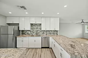 15031 N 37th Ave, Phoenix, AZ 85053 - Photo 30