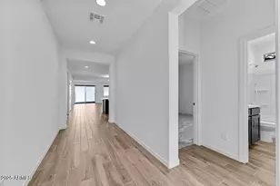 10258 W Crittenden Ln, Avondale, AZ 85392 - Photo 12