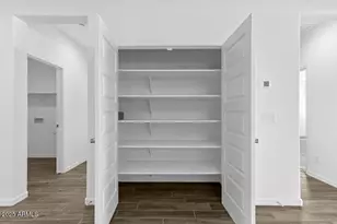 10258 W Crittenden Ln, Avondale, AZ 85392 - Photo 14