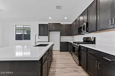 10258 W Crittenden Lane, Avondale, AZ 85392 - Photo 16