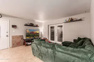 1130 E Butler Dr, Phoenix, AZ 85020 - Photo 8