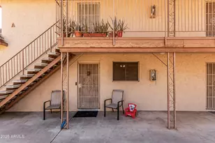 1130 E Butler Dr, Phoenix, AZ 85020 - Photo 1