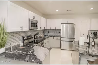 2113 E Harvard Street, Phoenix, AZ 85006 - Photo 2