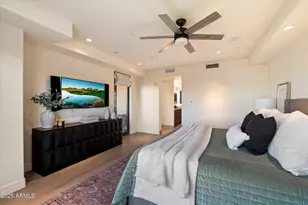 7181 E Camelback Rd, Scottsdale, AZ 85251 - Photo 14