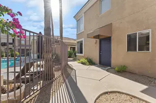 1411 E Orangewood Ave, Phoenix, AZ 85020 - Photo 1