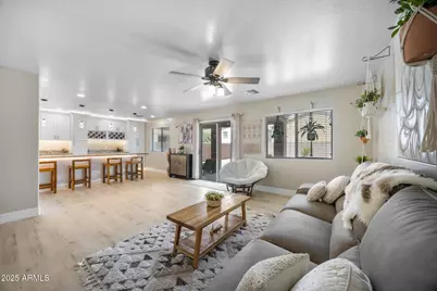 43760 W Magnolia Road, Maricopa, AZ 85138 - Photo 6