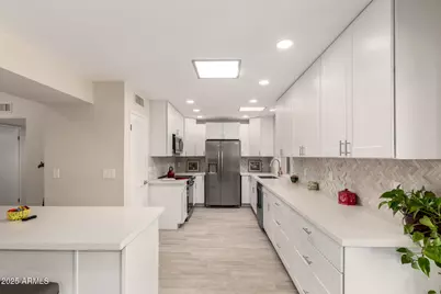 9713 W Raintree Drive, Sun City, AZ 85351 - Photo 4