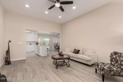 9713 W Raintree Drive, Sun City, AZ 85351 - Photo 2