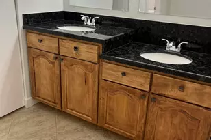 853 E Manor Dr, Chandler, AZ 85225 - Photo 24