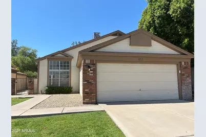 853 E Manor Drive, Chandler, AZ 85225 - Photo 2