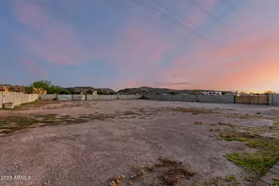 5343 W Whispering Wind Drive, Glendale, AZ 85310 - Photo 58