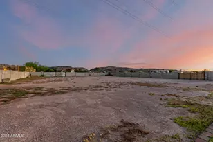 5343 W Whispering Wind Dr, Glendale, AZ 85310 - Photo 58