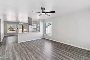 2726 E Dahlia Dr, Phoenix, AZ 85032 - Photo 6