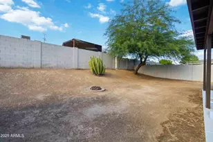 2726 E Dahlia Dr, Phoenix, AZ 85032 - Photo 30