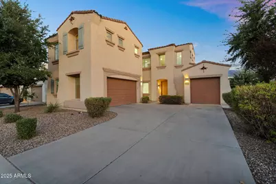 637 E Indian Wells Place, Chandler, AZ 85249 - Photo 4
