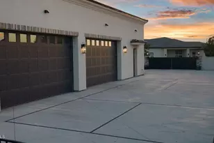 7381 S Tatum Ln, Queen Creek, AZ 85142 - Photo 38