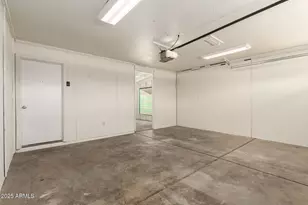 2908 E Michelle Dr, Phoenix, AZ 85032 - Photo 30