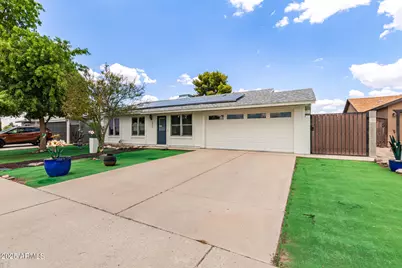 2908 E Michelle Drive, Phoenix, AZ 85032 - Photo 2